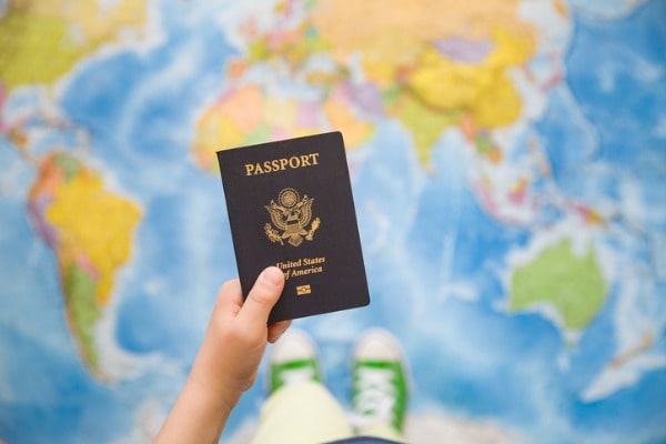 oth parents should go with a child in-person to apply for a passport